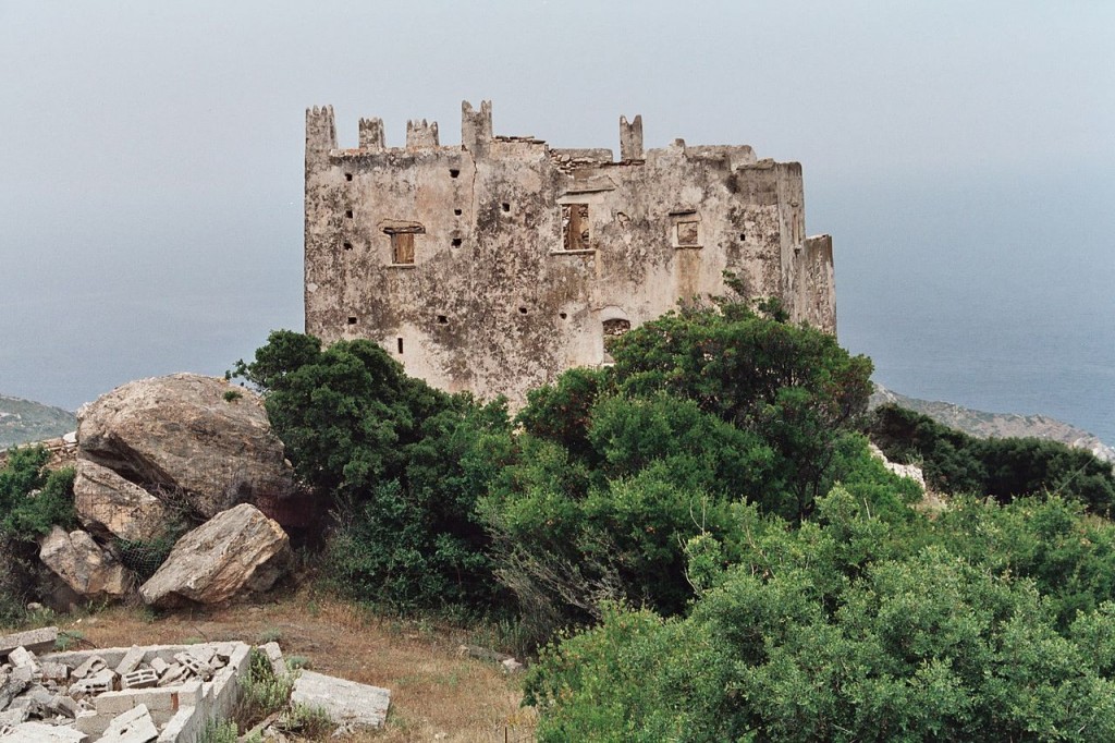 1280px-Naxos_Venetian_Tower